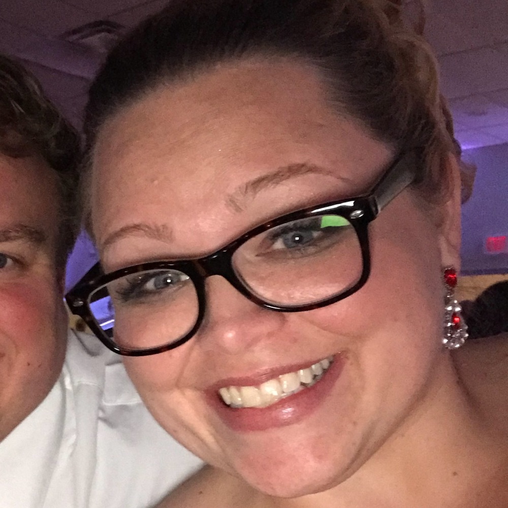Meet your Posher, Carrie